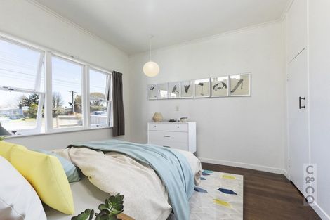 Photo of property in 30 Riverhead Road, Kumeu, 0810