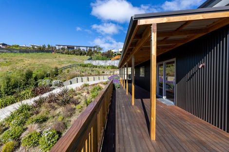 Photo of property in 2 Bell Bird Rise, Picton, 7220
