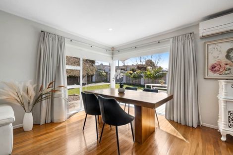 Photo of property in 12 Fordyce Avenue, Sunnyhills, Auckland, 2010