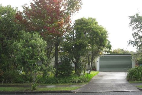 Photo of property in 8 Cromdale Avenue, Highland Park, Auckland, 2010