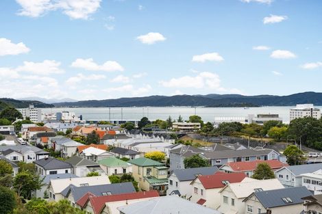 Photo of property in 31/125 Grant Road, Thorndon, Wellington, 6011