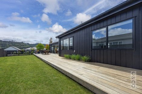 Photo of property in 7 Robert Might Road, Kumeu, 0810