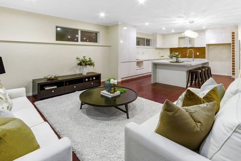 Photo of property in 9 Carex Way, Long Bay, Auckland, 0630