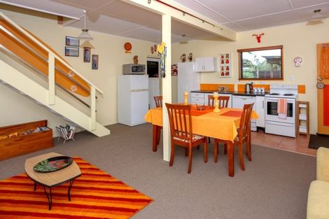 Photo of property in 3b Dolphin Drive, Whiritoa, Whangamata, 3691