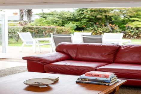 Photo of property in 15 Hamilton Road, Cambridge, 3434