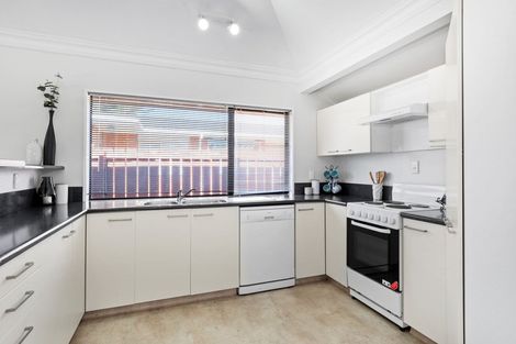 Photo of property in 1/14 Twelfth Avenue, Tauranga South, Tauranga, 3112