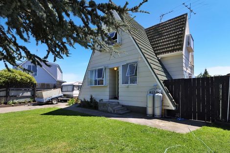 Photo of property in 170 Mcmurdo Street, Tinwald, Ashburton, 7700