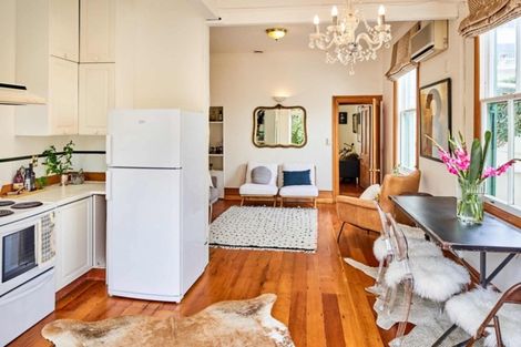 Photo of property in 1 Mcfarlane Street, Mount Victoria, Wellington, 6011