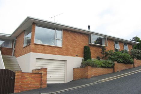 Photo of property in 18 Barnes Drive, Caversham, Dunedin, 9011