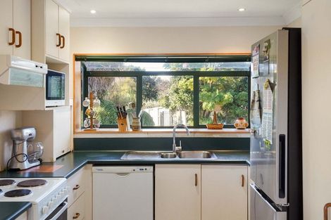 Photo of property in 7 Meadowviews Drive, Welcome Bay, Tauranga, 3112