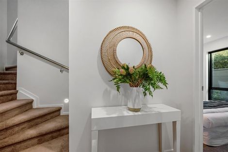 Photo of property in 28e Walker Road, Point Chevalier, Auckland, 1022