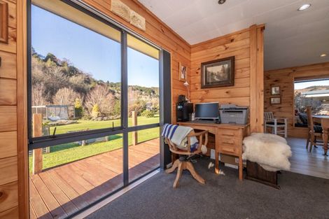 Photo of property in 6 Deemac Street, Reefton, 7830