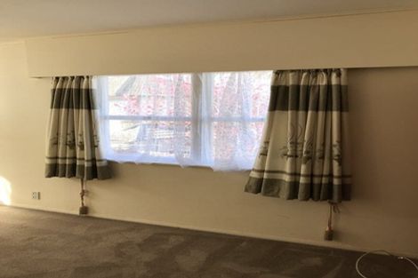 Photo of property in 13 The Rosebowl, Sunnyhills, Auckland, 2010