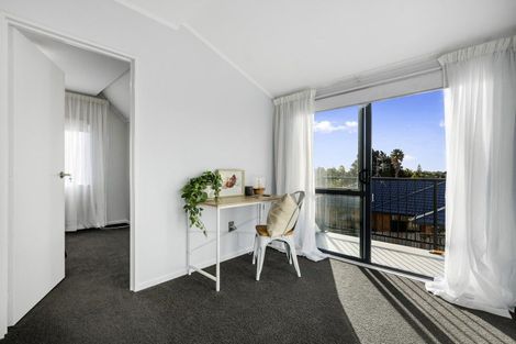 Photo of property in 26 Oteki Park Drive, Welcome Bay, Tauranga, 3112