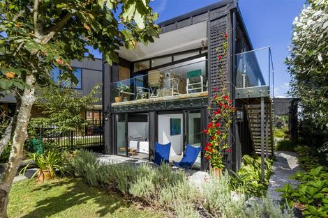 Photo of property in 26 Wicklow Road, Narrow Neck, Auckland, 0622