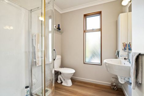 Photo of property in 32 Stewart Street, Waikouaiti, 9510