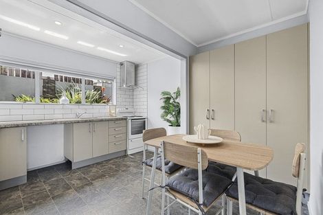 Photo of property in 2 Aratapu Street, Waitara, 4320