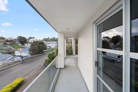Photo of property in 121a Wexford Road, Miramar, Wellington, 6022