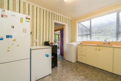 Photo of property in 13 Monowai Road, Ravensbourne, Dunedin, 9022