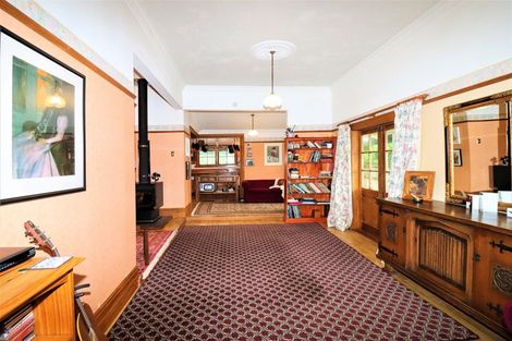 Photo of property in 89 Pembroke Street, Carterton, 5713