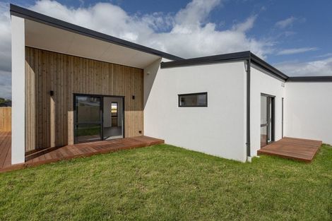Photo of property in 6 Snapper Crescent, Omokoroa, 3114