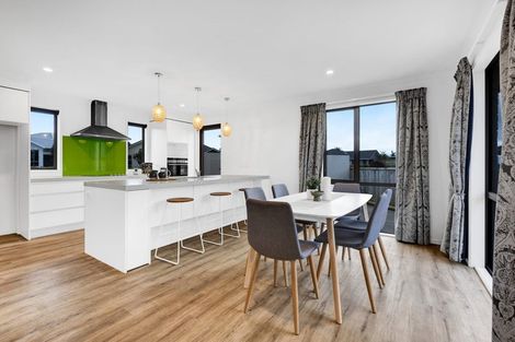 Photo of property in 72 Dillon Drive, Bell Block, New Plymouth, 4312