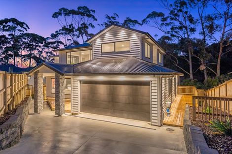 Photo of property in 5 Paitry Place, Swanson, Auckland, 0614