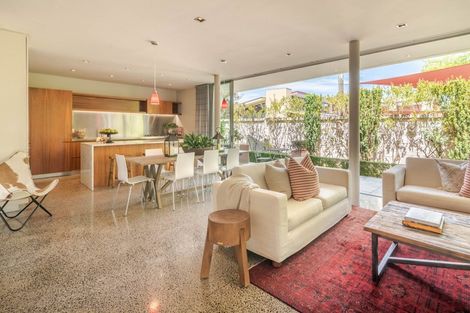 Photo of property in 148 Merivale Lane, Merivale, Christchurch, 8014