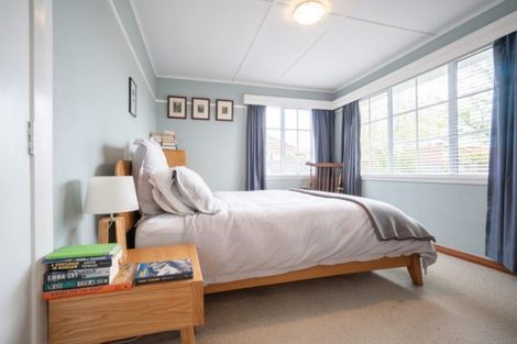 Photo of property in 622 Featherston Street, Roslyn, Palmerston North, 4414