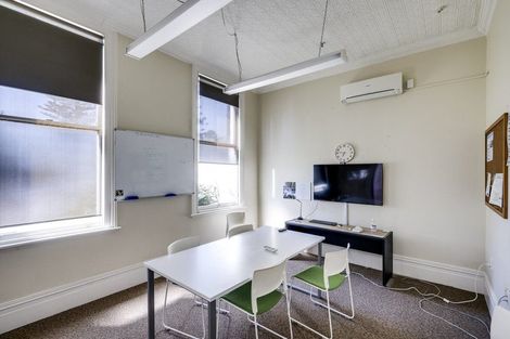 Photo of property in 59 Marine Parade, Napier South, Napier, 4110