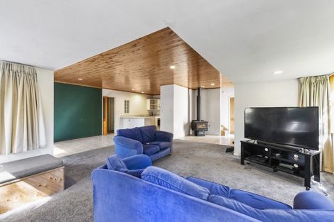 Photo of property in 16 Fairley Road, Lynmore, Rotorua, 3010