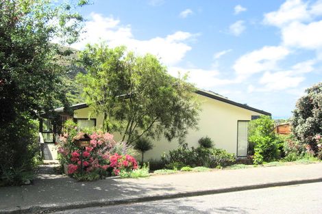 Photo of property in 135 Sumnervale Drive, Sumner, Christchurch, 8081