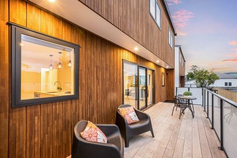 Photo of property in 12a Leighton Avenue, Waiwhetu, Lower Hutt, 5010