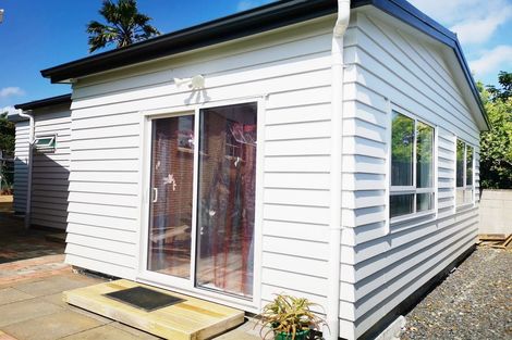 Photo of property in 9 Claresholm Place, Mangere Bridge, Auckland, 2022