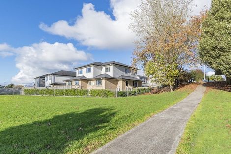 Photo of property in 2f Wood Street, Papakura, 2110