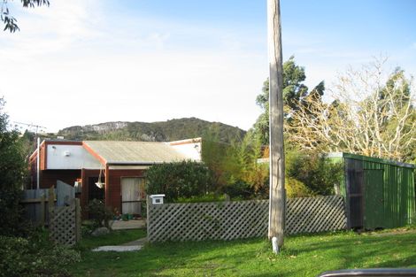 Photo of property in 23 Moerangi Street, Broad Bay, Dunedin, 9014