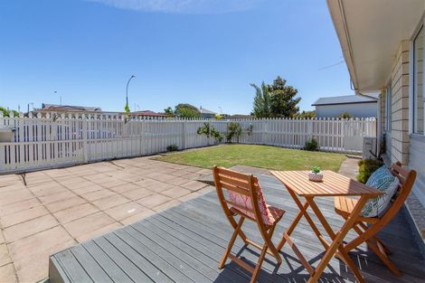 Photo of property in 1/8 Lamorna Road, Parklands, Christchurch, 8083