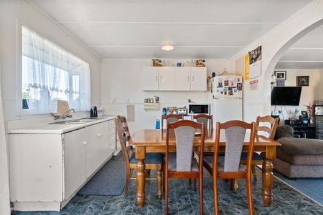 Photo of property in 4 White Road, Manurewa, Auckland, 2102