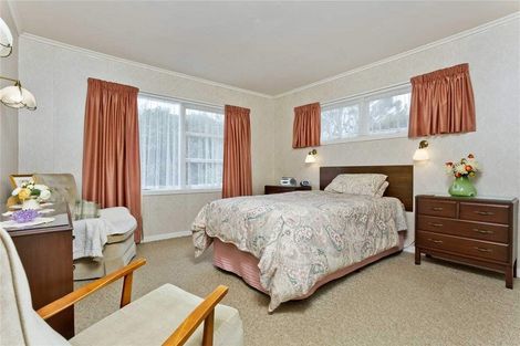 Photo of property in 87 Hillcrest Avenue, Hillcrest, Auckland, 0627