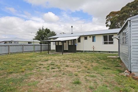 Photo of property in 6 Walton Way, Flaxmere, Hastings, 4120