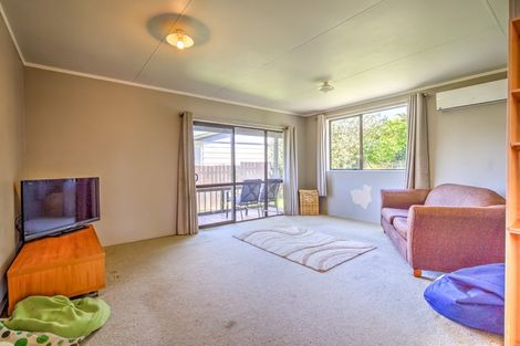 Photo of property in 40 Lindsay Crescent, Nawton, Hamilton, 3200