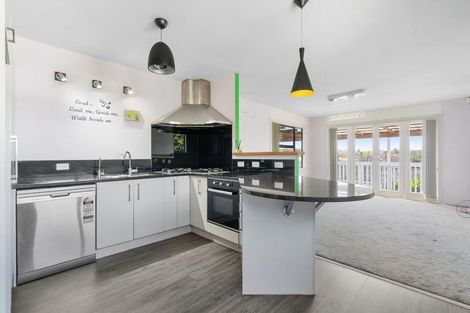 Photo of property in 9 Thompson Terrace, Manurewa, Auckland, 2102