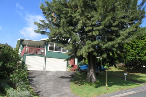 Photo of property in 7 Garmons Way, Castor Bay, Auckland, 0620