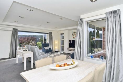 Photo of property in 18 Oratia Grove, Northwood, Christchurch, 8051