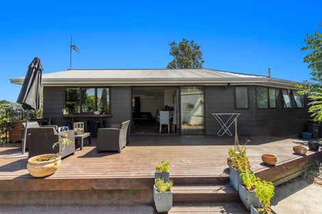 Photo of property in 1 Tawhara Place, Edgecumbe, 3120