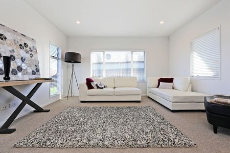 Photo of property in 9 Rich Rise, Havelock North, 4130