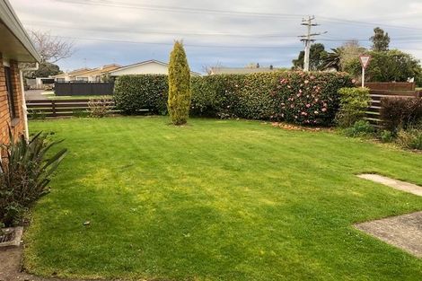Photo of property in 10 Dives Avenue, Hawera, 4610