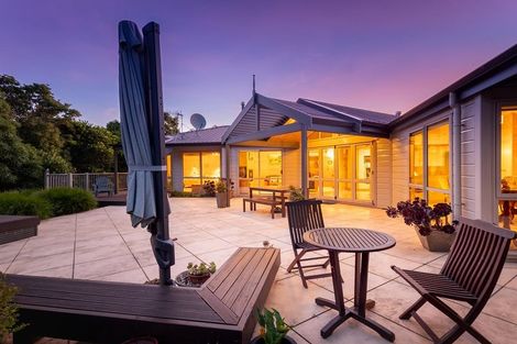 Photo of property in 27 Cascade Way, Paraparaumu, 5032