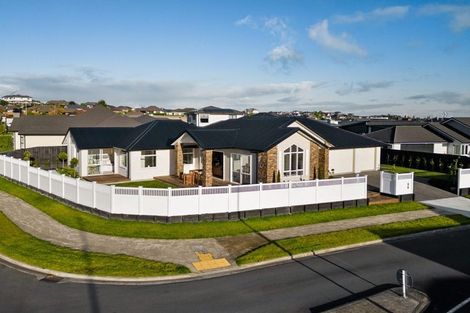 Photo of property in 30 Batten Drive, Flagstaff, Hamilton, 3210