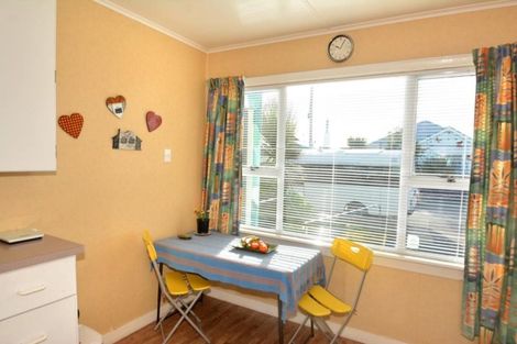 Photo of property in 15 Cashel Street, South Dunedin, Dunedin, 9012